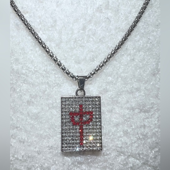 Trendy Pendant Necklace Collection - Picture 1 of 4